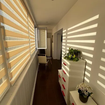 Апартаменты Cozy Sea View Констанца